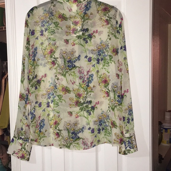 H&M, women’s top, size 10/Medium - Picture 3 of 4